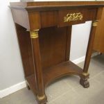 697 2575 CONSOLE TABLE